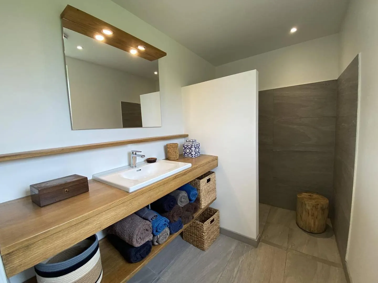 Villa Neuve En Bois Avec Wifi, Jardin A Perros-Guirec Ref-847 0*,